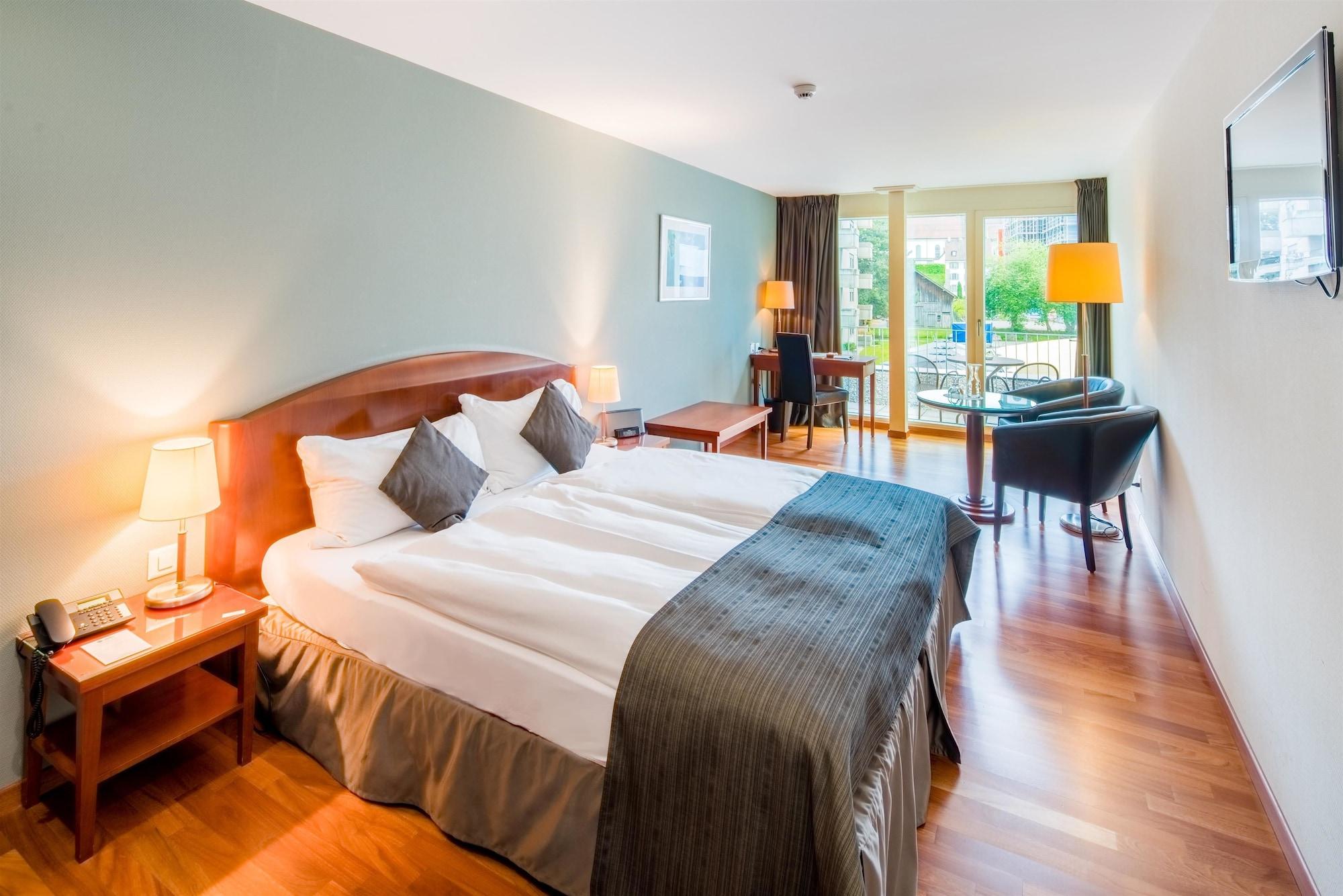 Hotel Rallye & Entrees Aux Bains De La Gruyere ビユール エクステリア 写真