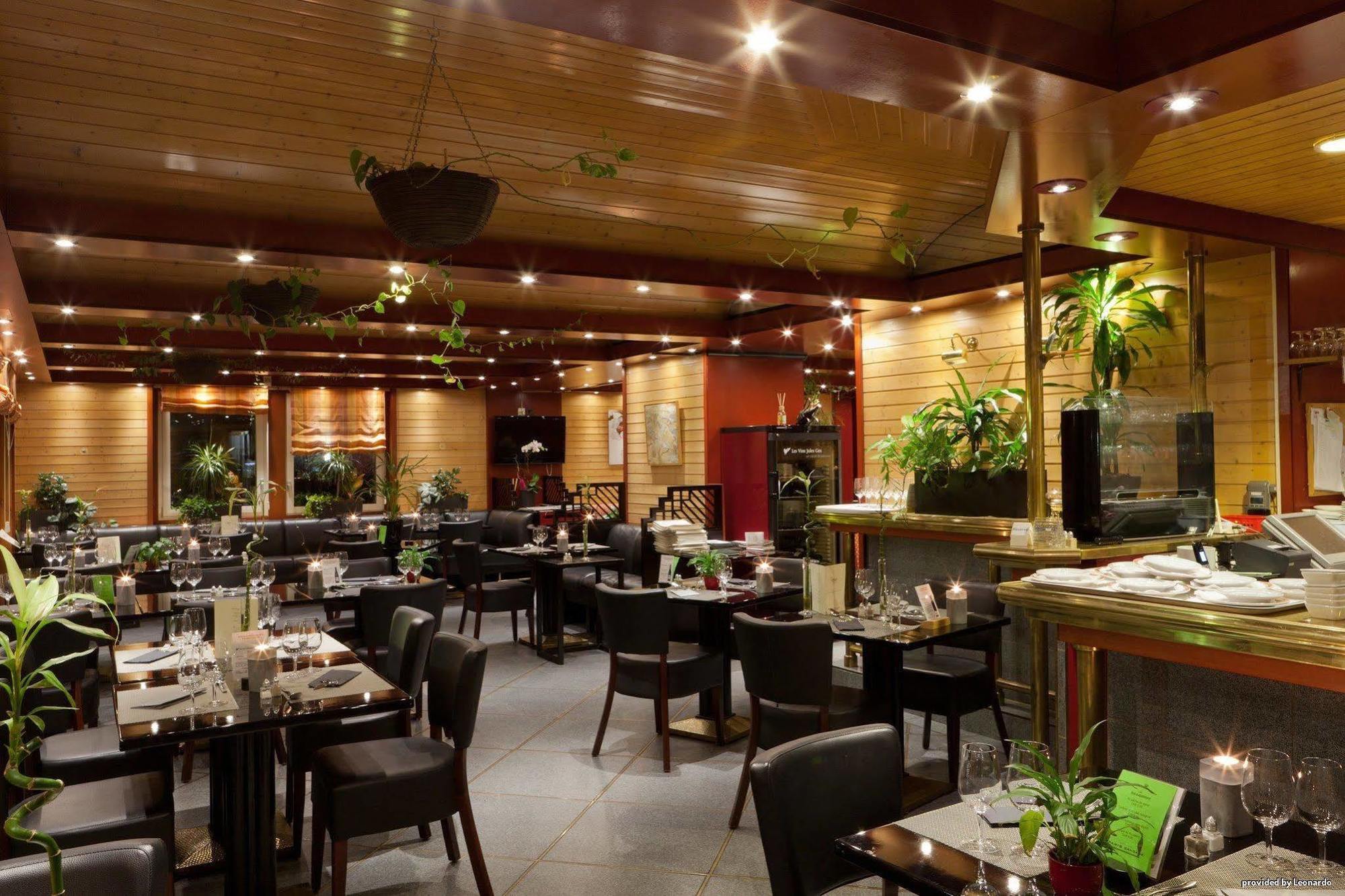 Hotel Rallye & Entrees Aux Bains De La Gruyere ビユール エクステリア 写真