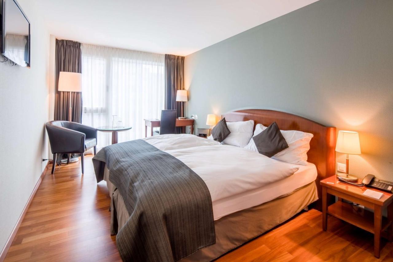 Hotel Rallye & Entrees Aux Bains De La Gruyere ビユール エクステリア 写真